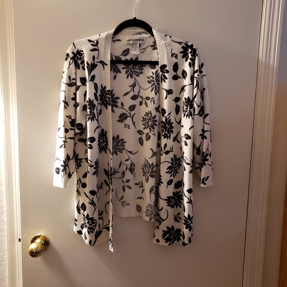 Cathy Daniel's Cardigan Size 2x